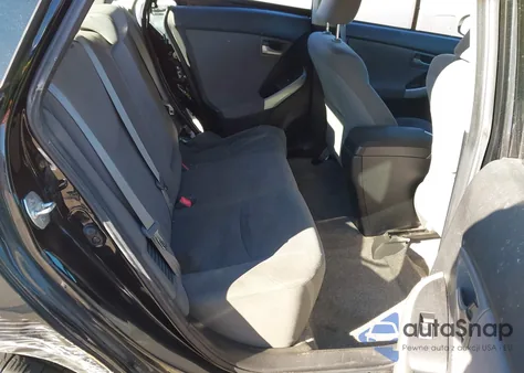 2013 Toyota Prius Two z USA, uszkodzony, nr VIN JTDKN3DU0D5648245